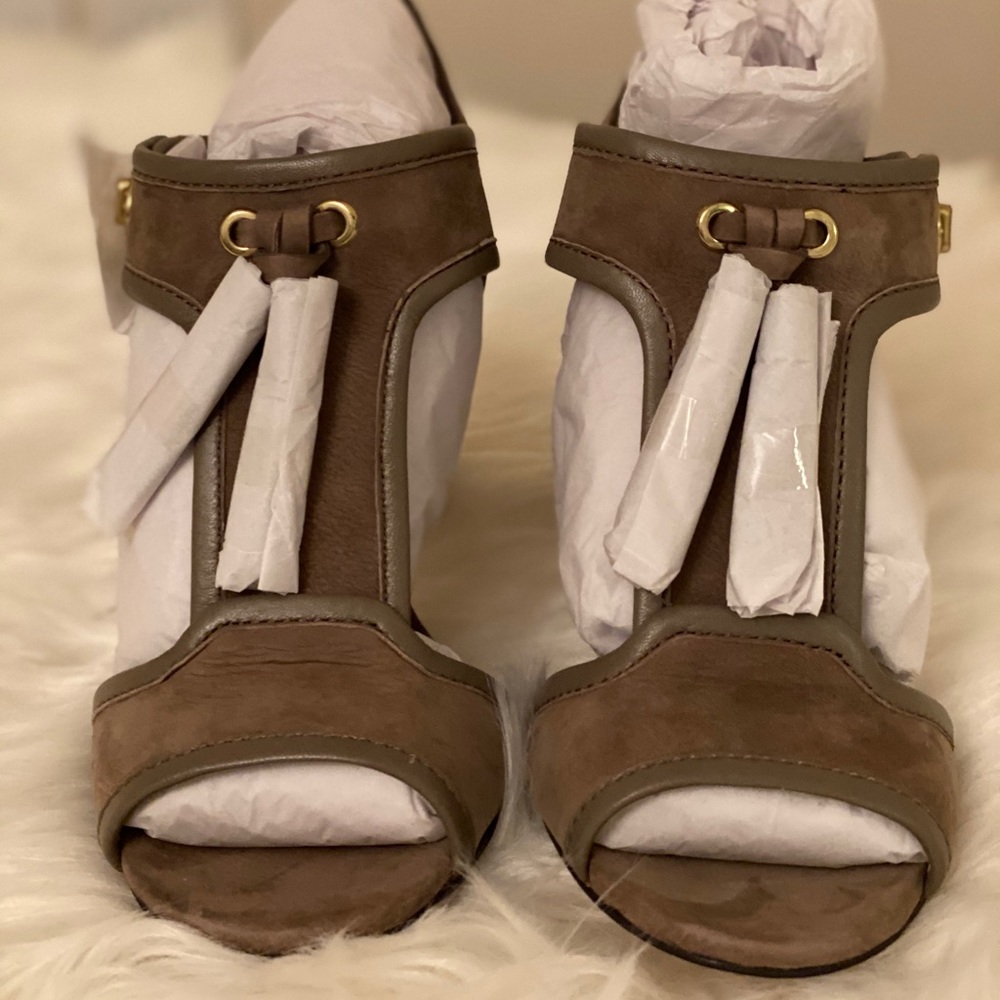 Brand New Suede Nubuck and Calf Leather Open Toe Pumps